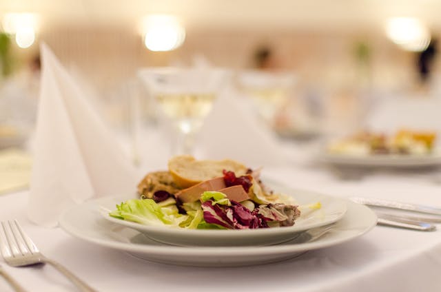 Why Hiring a Professional Caterer in Bangalore Is Worth the Investment?