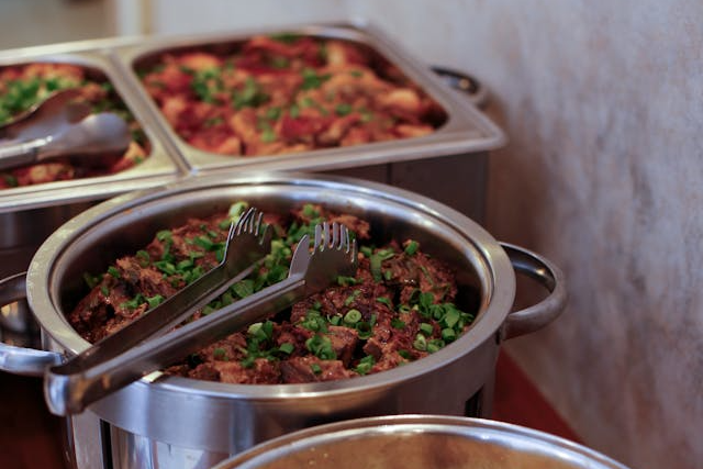 How Caterers Plan Pure Veg Menus for Bangalore Celebrations?