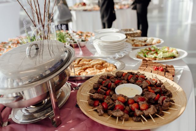 How much does catering cost for a birthday party in Bangalore
