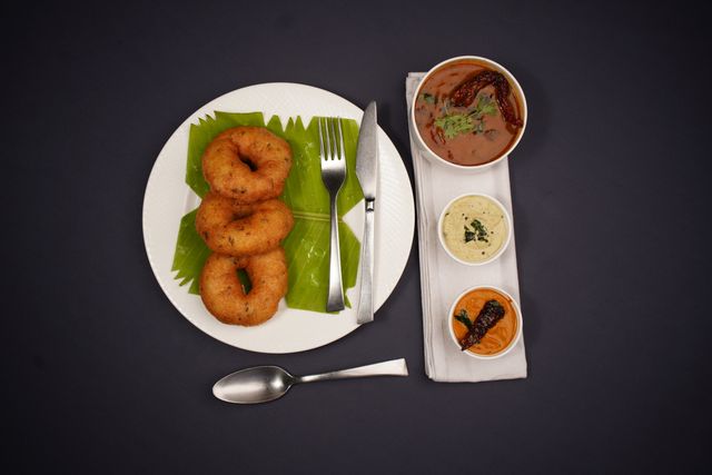 Professional Catering vs DIY- Match the Food to Your Bangalore Party