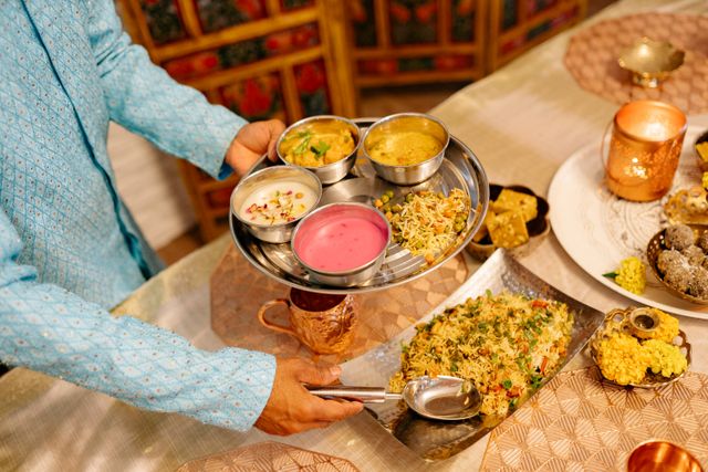 Who Handles the Work? Caterer Service vs DIY Hosting